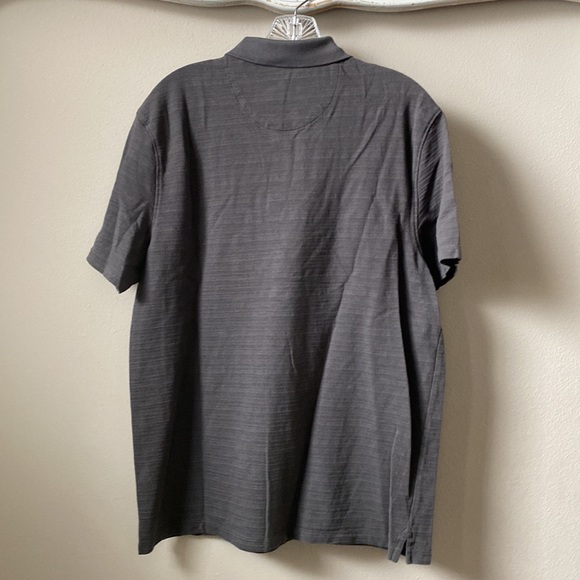 Calvin Klein Polo - Picture 4 of 5